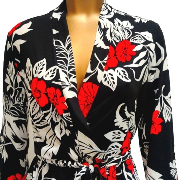 Linea Donatella Floral Wrap Robe Black Red White S/M - Picture 4 of 9